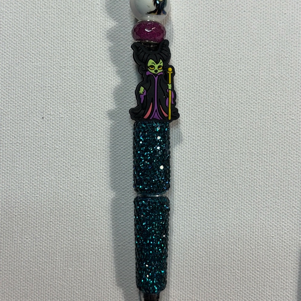 Elegant Blue and Purple Beaded Charm Bracelet